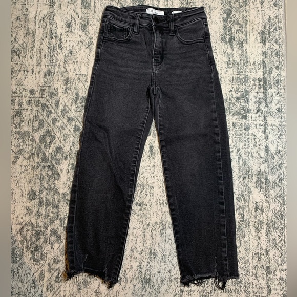 KanCan Other - Kancan girls high rise cropped straight black jeans. Size 8.